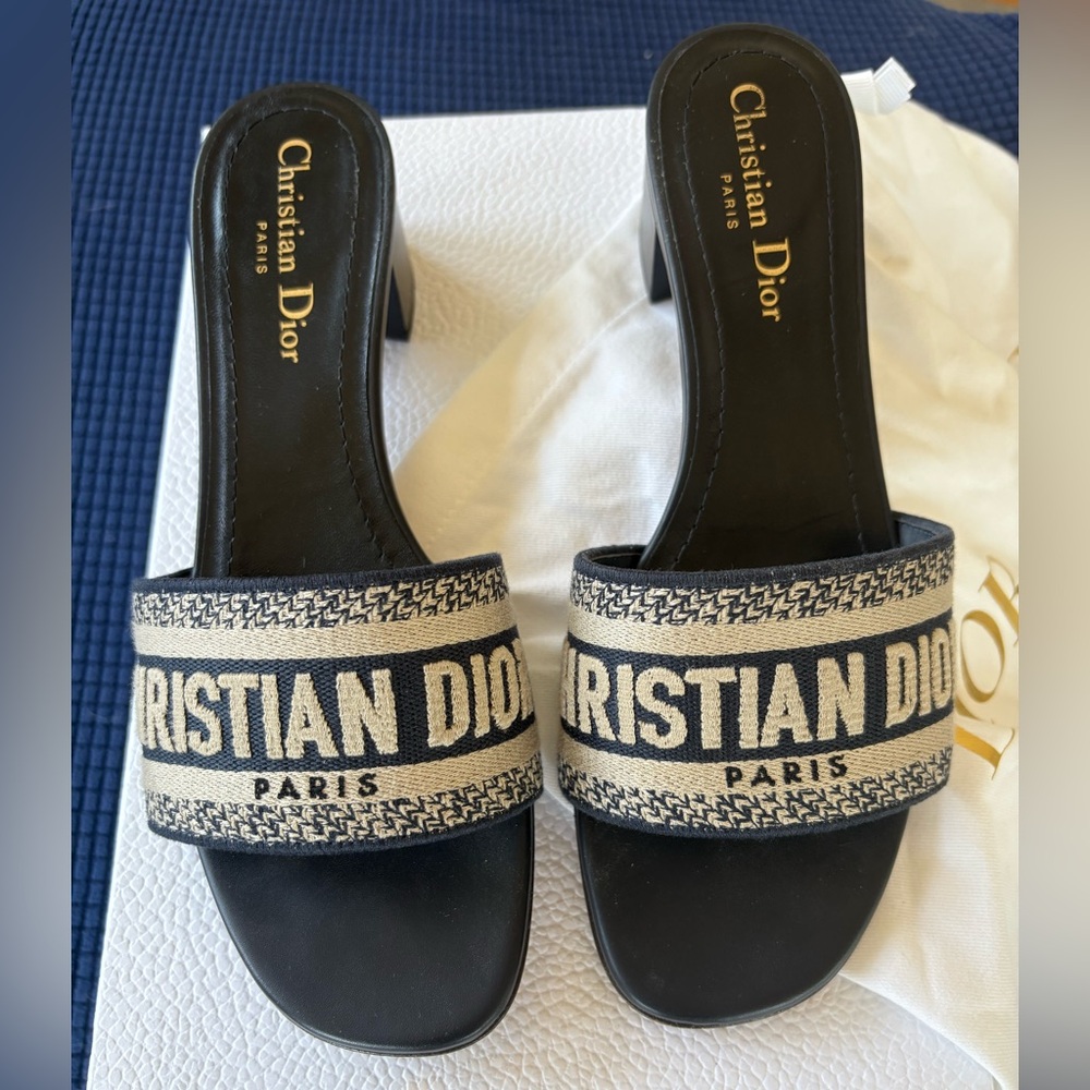 Dior Navy Cloth Heeled Sandals with Branded Strap - Christian Dior size 38